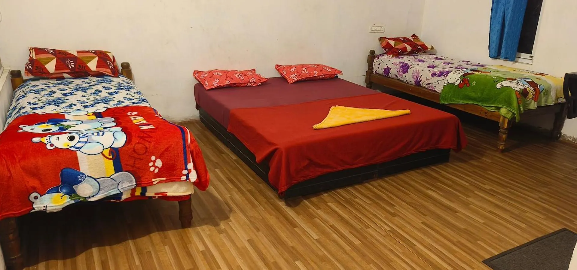Couette-café Bed and Breakfast Funky Art Beach House à Alappuzha