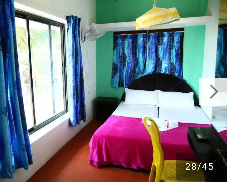 Funky Art Beach House Alappuzha
